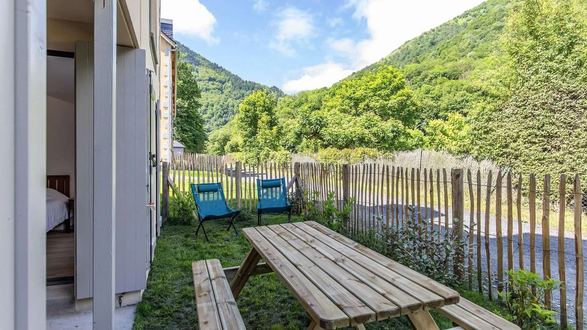 Apartment Appartement T3, Terrasse, Parking, Animaux Acceptes, Proche Telecabine Et Centre De Cauterets - Fr-1-401-305 France